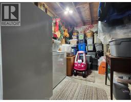 35 RICHARD STREET South - 19