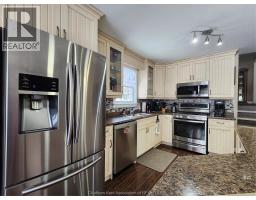 35 RICHARD STREET South - 3