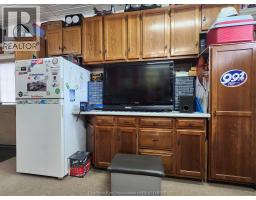 35 RICHARD STREET South - 5