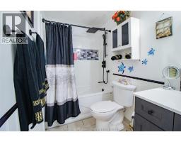 12 Montgomery DRIVE UnitNo. A102 - 16