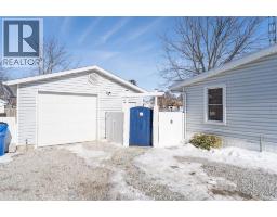 1122 ELGIN STREET - 2