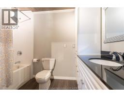 1122 ELGIN STREET - 27