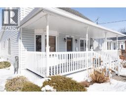 1122 ELGIN STREET - 3