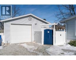 1122 ELGIN STREET - 38