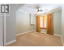 1122 ELGIN STREET - 9