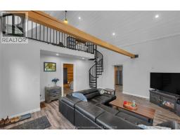 6927 Creek LINE - 19