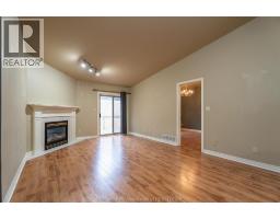 8 MCINTOSH AVENUE - 14