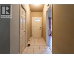 8 MCINTOSH AVENUE - 3