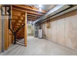 8 MCINTOSH AVENUE - 37