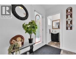 5 Phyllis AVENUE - 4