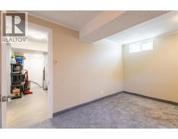 31 Ellis STREET - 32