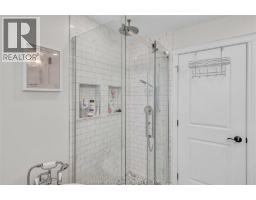 59 Nichols DRIVE - 18