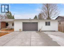 59 Nichols DRIVE - 37