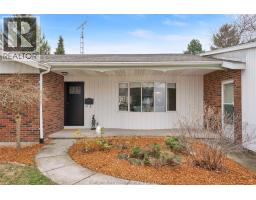 59 Nichols DRIVE - 38