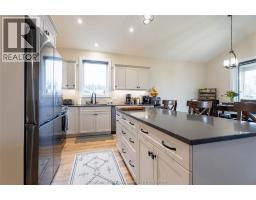 9 HENSON STREET - 23