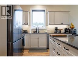 9 HENSON STREET - 24