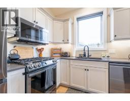 9 HENSON STREET - 27