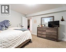 9 HENSON STREET - 42