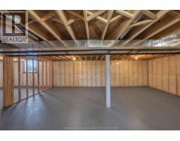 172 Rosewood CRESCENT - 35