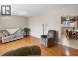 56 Ford CRESCENT - 10