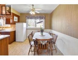 56 Ford CRESCENT - 13