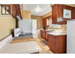 56 Ford CRESCENT - 18