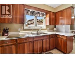 56 Ford CRESCENT - 22