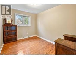 56 Ford CRESCENT - 28