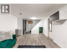 164 Timmins CRESCENT - 11