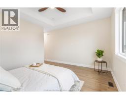 119 BLOOMINGTON WAY - 27