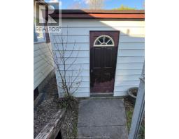 7 James COURT - 23