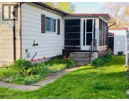 7 James COURT - 38
