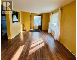 7 James COURT - 6