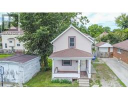 53 Spencer AVENUE - 2