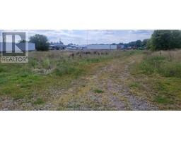 177 Peter ROAD South - 1