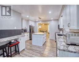780 TOWANDA BOULEVARD - 4