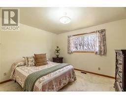 30 HAROLD STREET South - 16