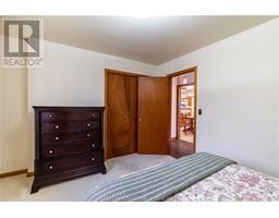 30 HAROLD STREET South - 17