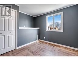 122 Brownlee CRESCENT - 13
