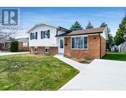 122 Brownlee CRESCENT - 2