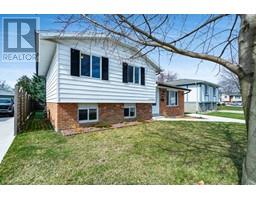 122 Brownlee CRESCENT - 27