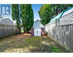 122 Brownlee CRESCENT - 35