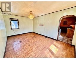 71 Princess STREET South - 10