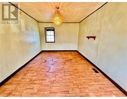 71 Princess STREET South - 11
