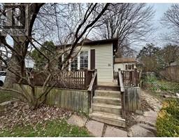 71 Princess STREET South - 2