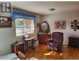 41 Maple STREET North East - 11
