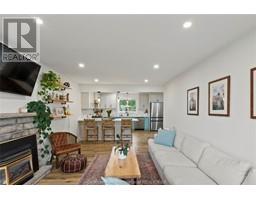 232 Marlborough STREET North - 5