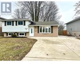 71 BLYTHEWOOD CRESCENT - 1