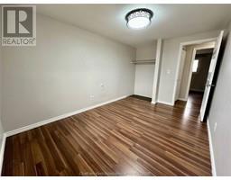 71 BLYTHEWOOD CRESCENT - 17
