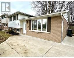 71 BLYTHEWOOD CRESCENT - 2